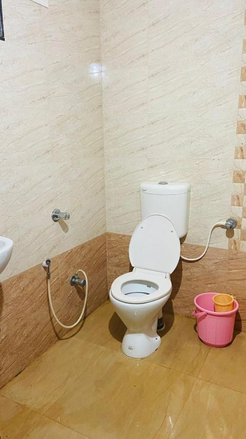 Hotel M J Residency Puri Zewnętrze zdjęcie