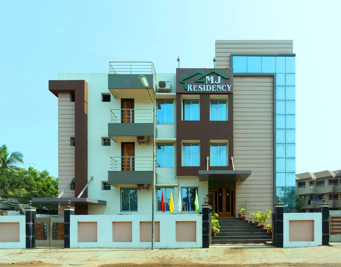 Hotel M J Residency Puri Zewnętrze zdjęcie