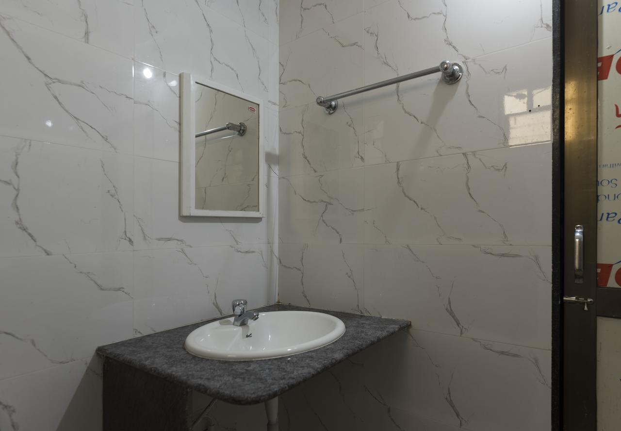 Hotel M J Residency Puri Zewnętrze zdjęcie